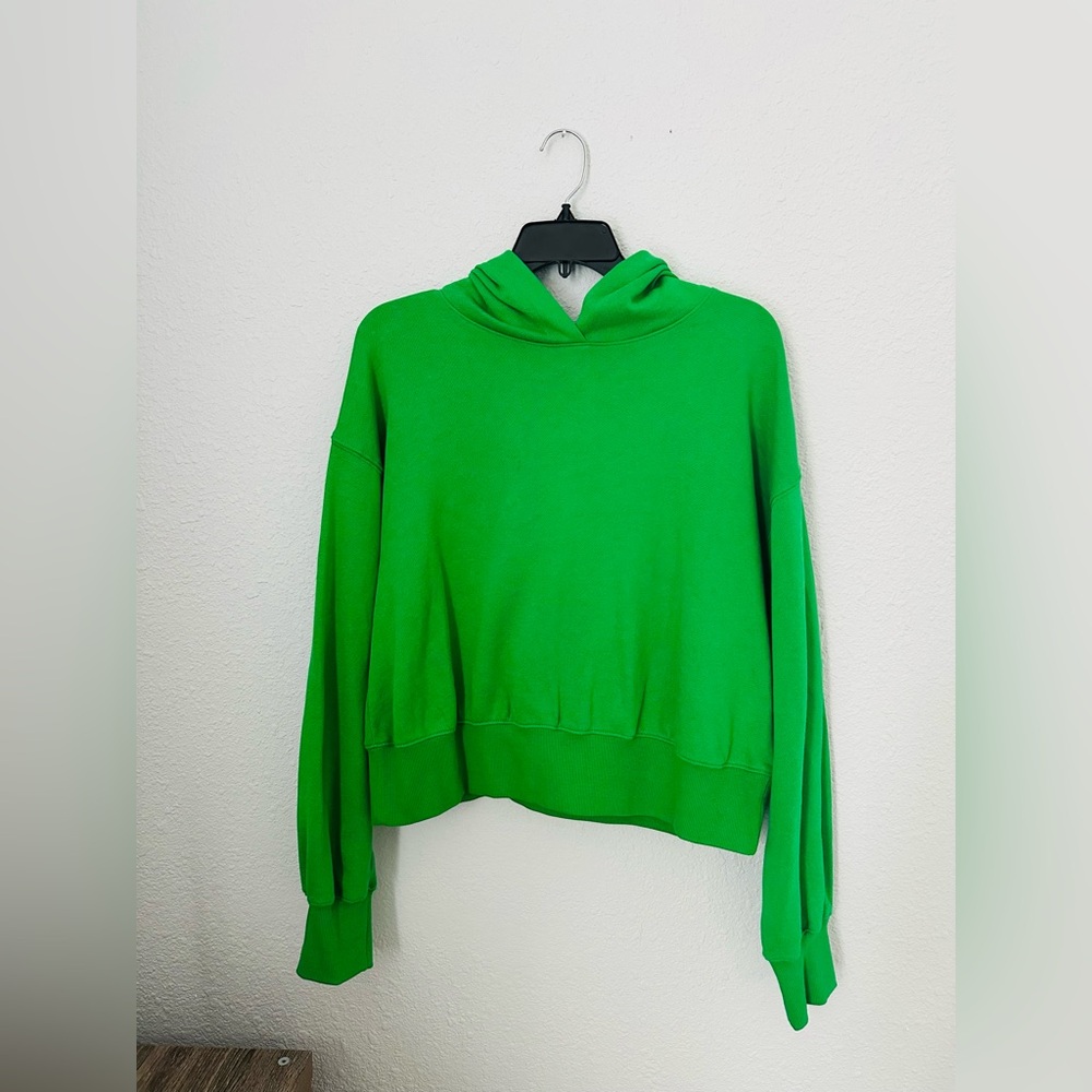 Old Navy Kelly Green Cropped Hoodie